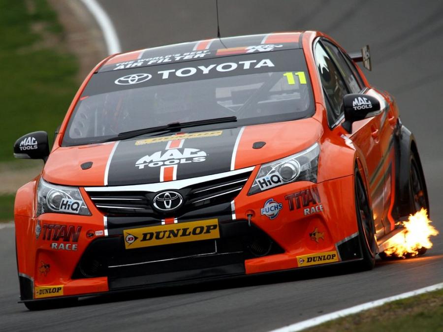  Toyota Avensis Sedan BTCC 2012 года  (фото 8 из 8)